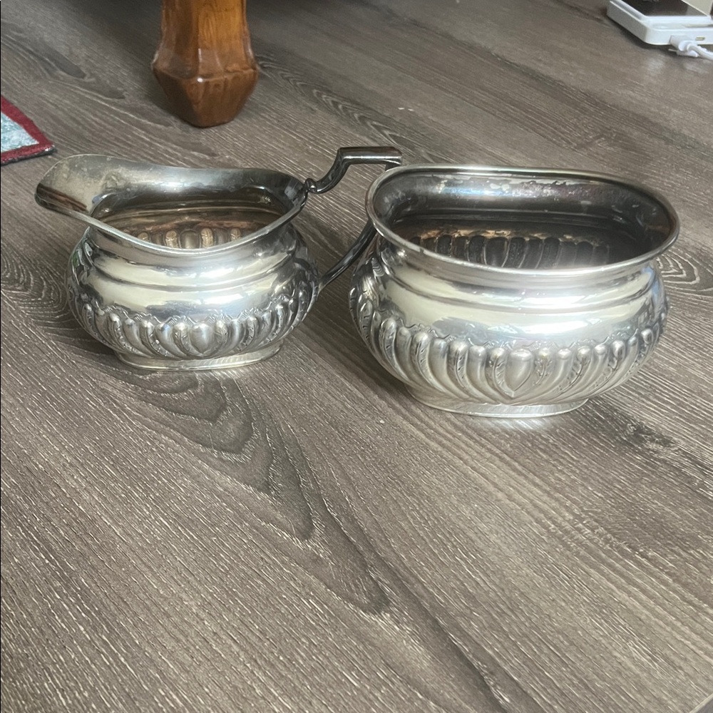 Wallace from England Silver Decorative Creamer and Sugar Set - Home Dining
